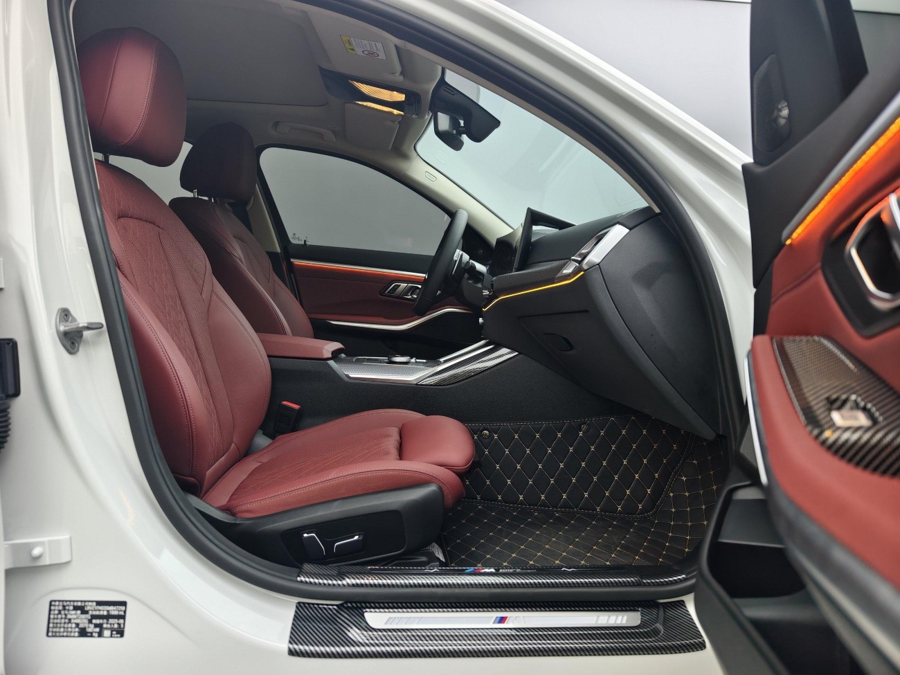 BMW 330Li 2025