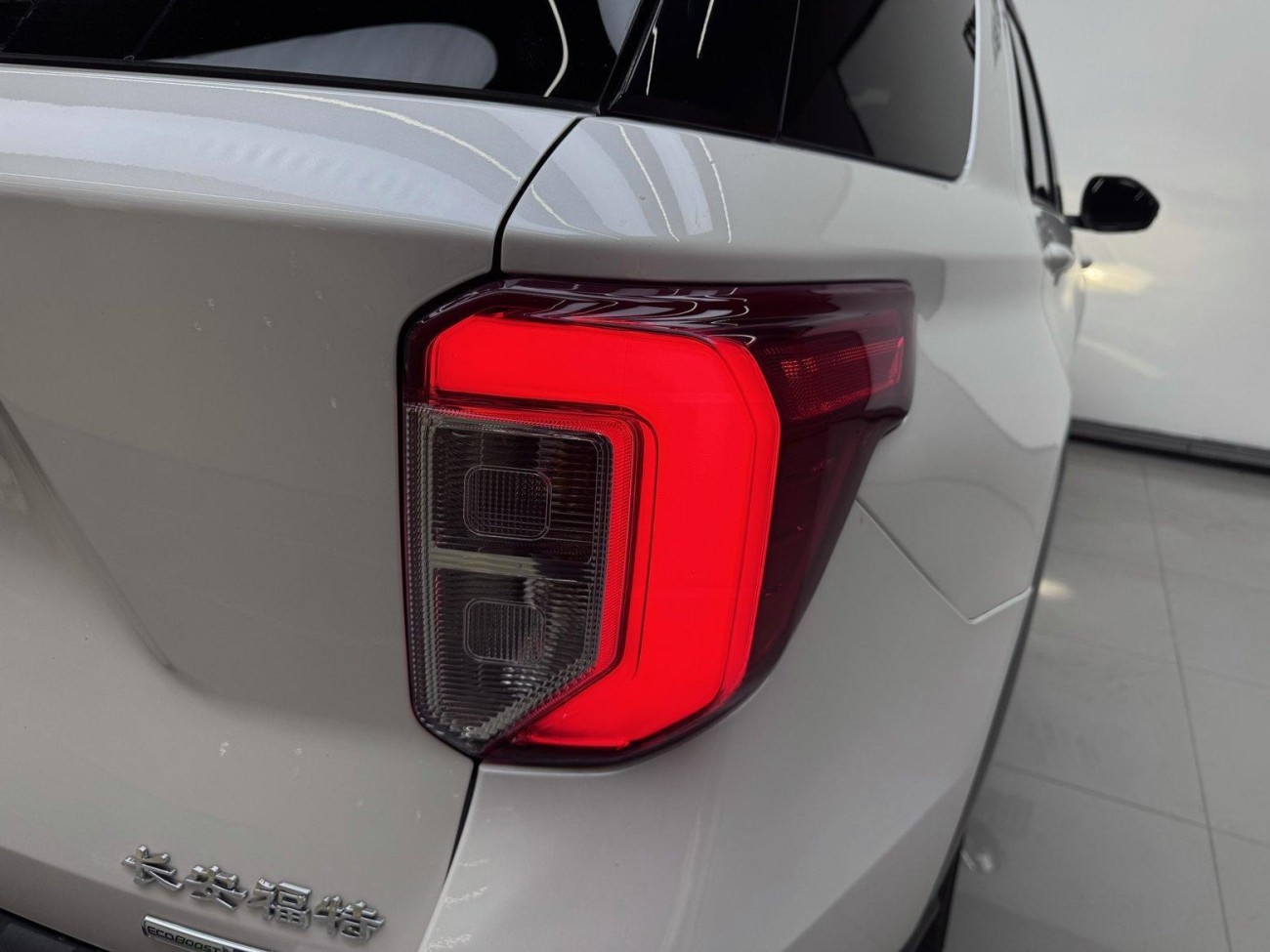 Ford Explorer 2021