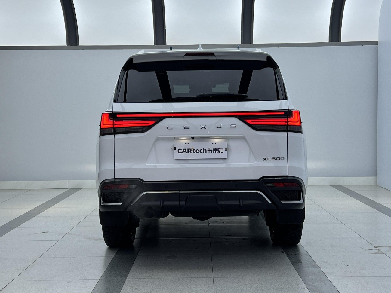 Lexus LX 600 2023