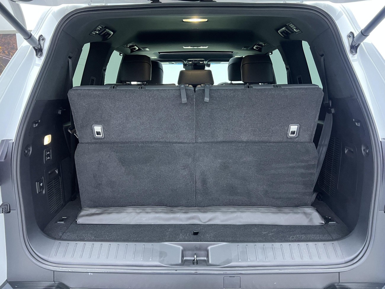 Lexus LX 600 2023