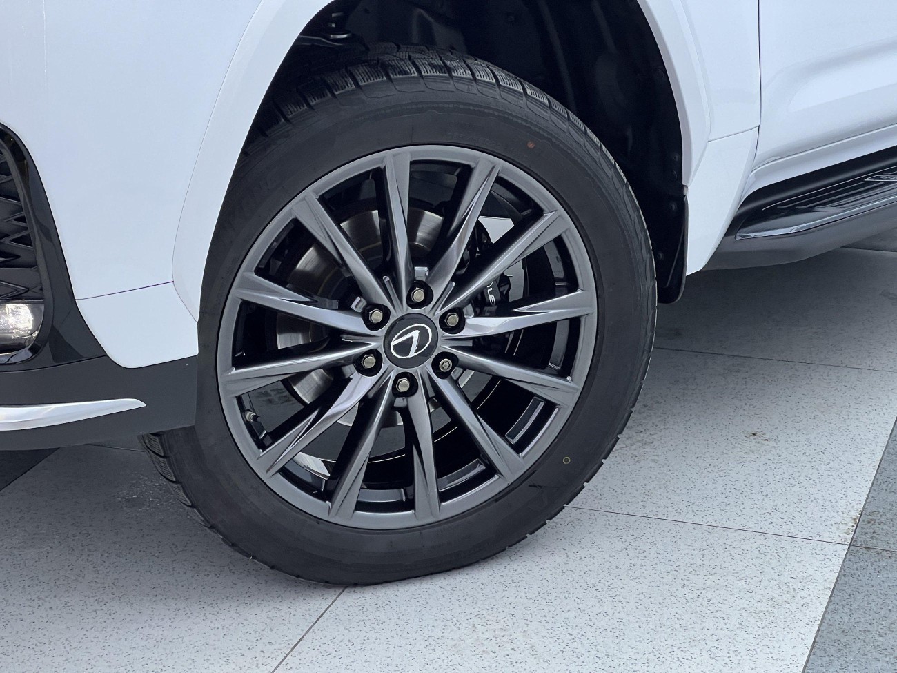 Lexus LX 600 2023
