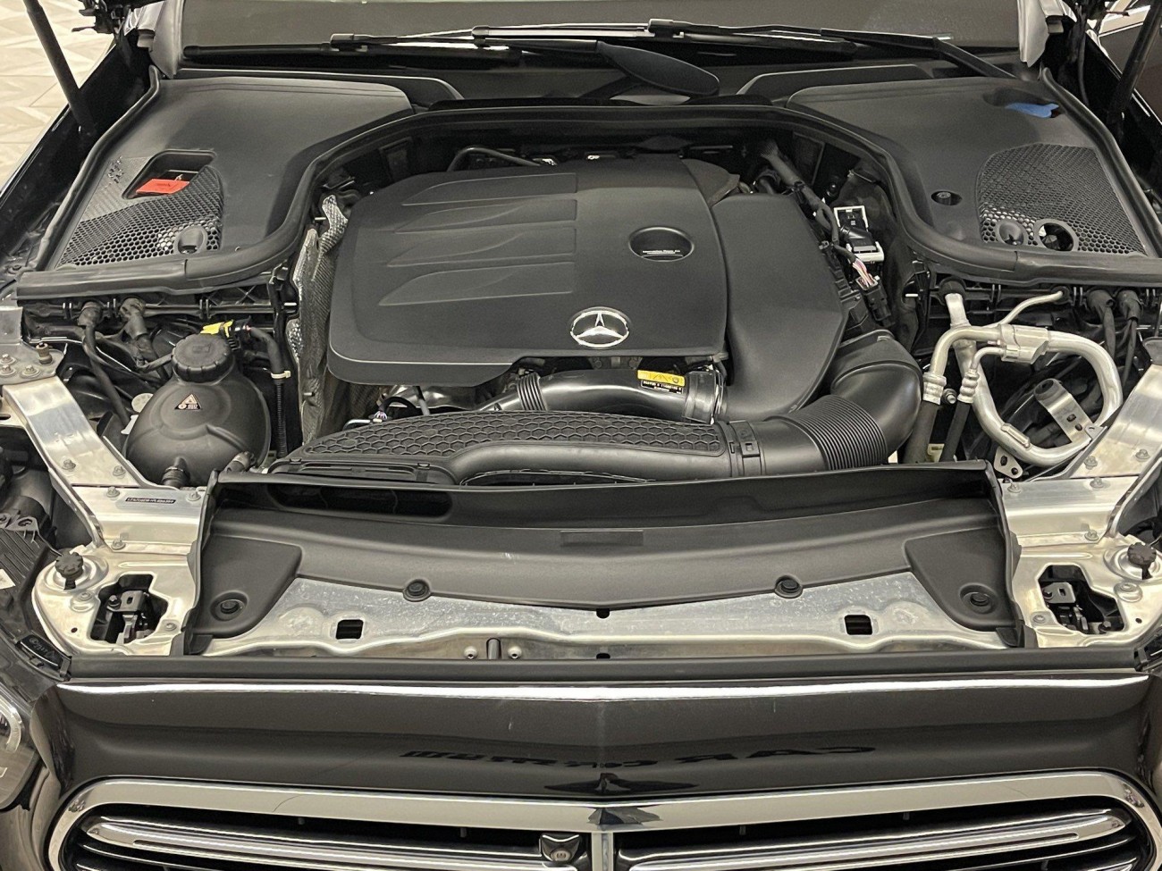 Mercedes-Benz E 300 L 2022
