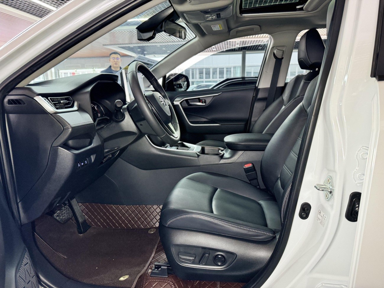 Toyota RAV4 2023