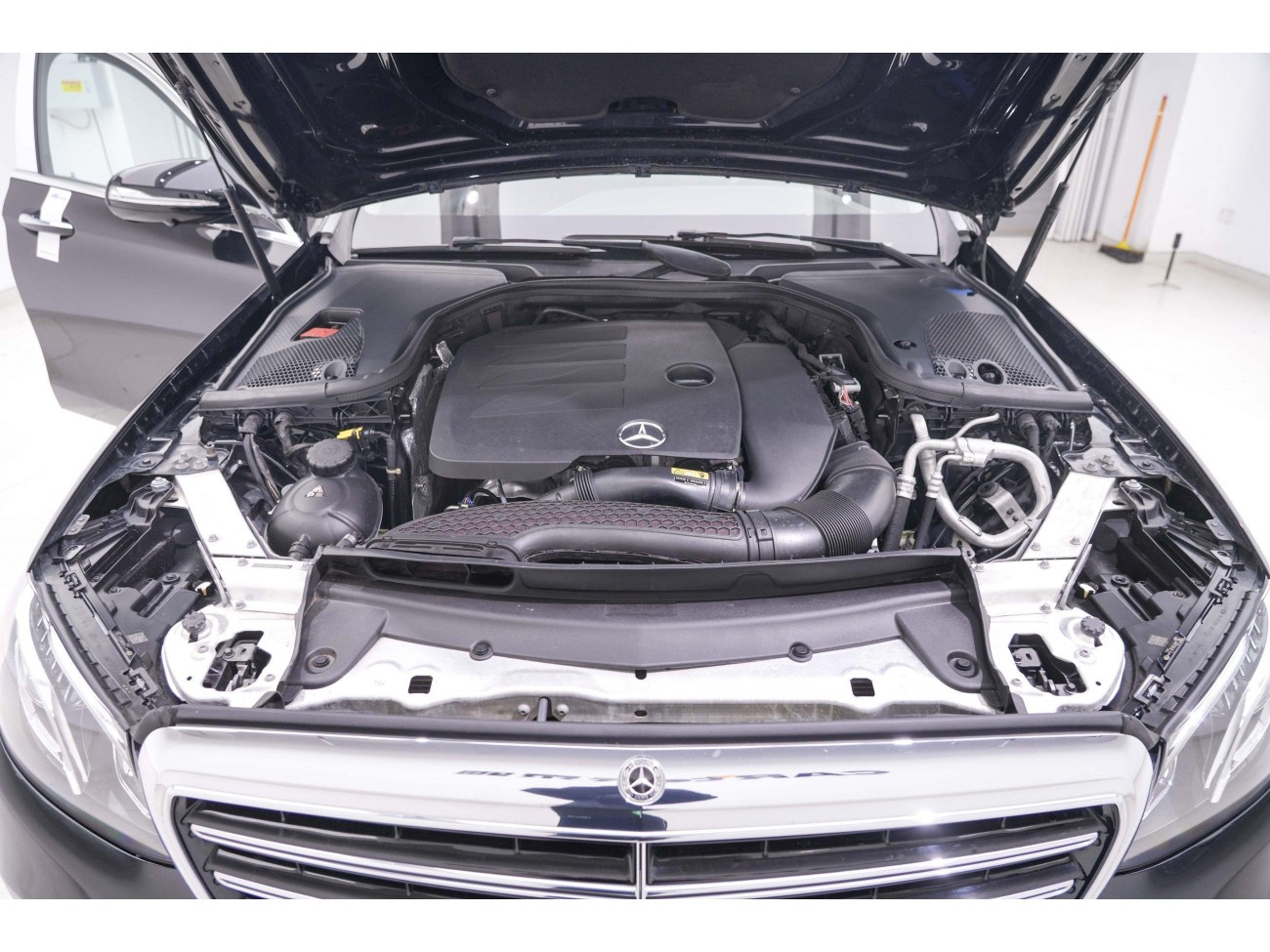 Mercedes-Benz E 300 L 2020