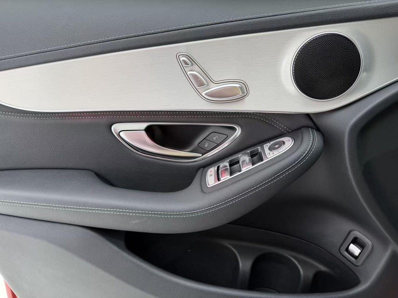 Mercedes-Benz GLC 200 L 2019