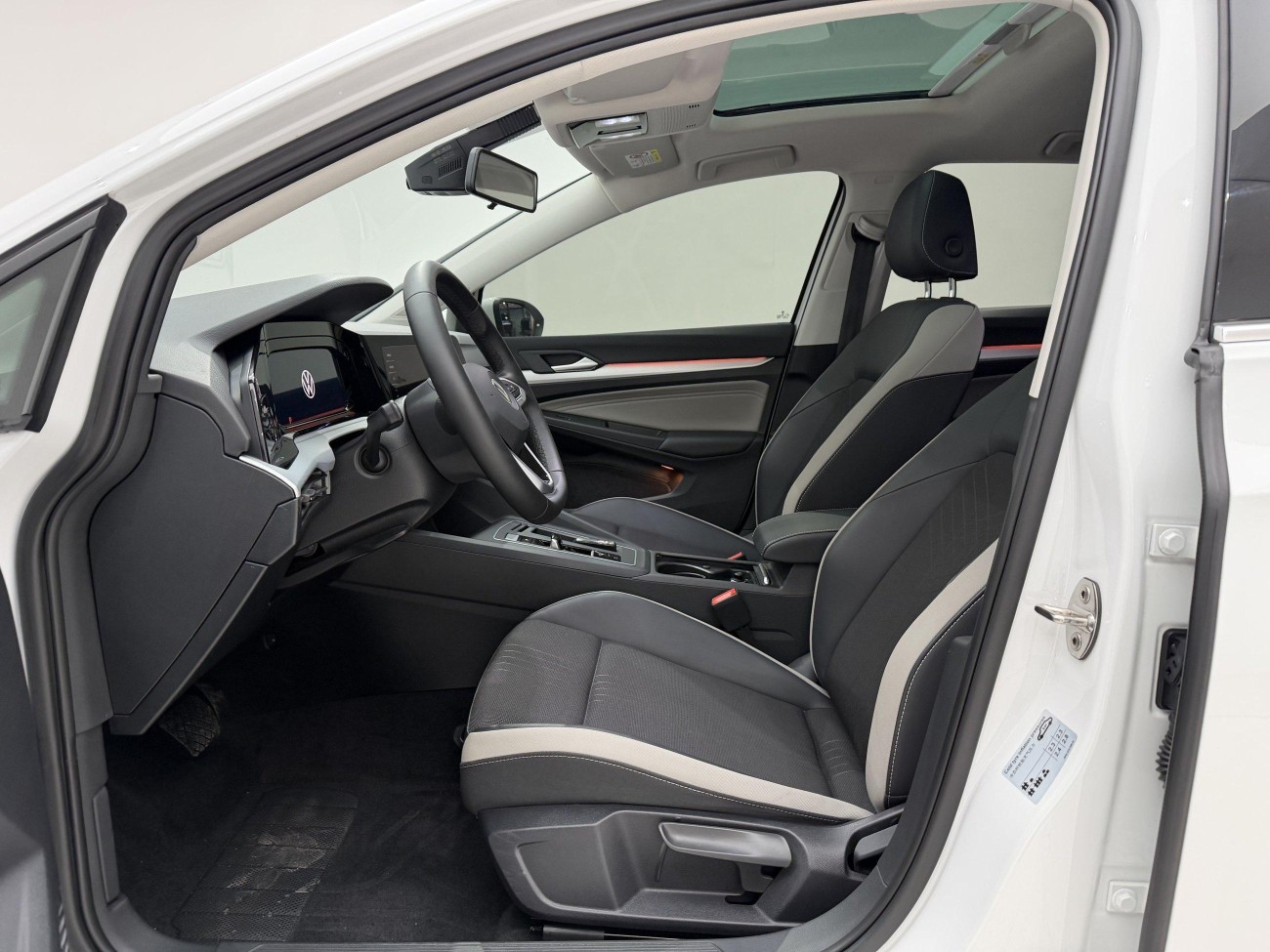 Volkswagen Golf 2025