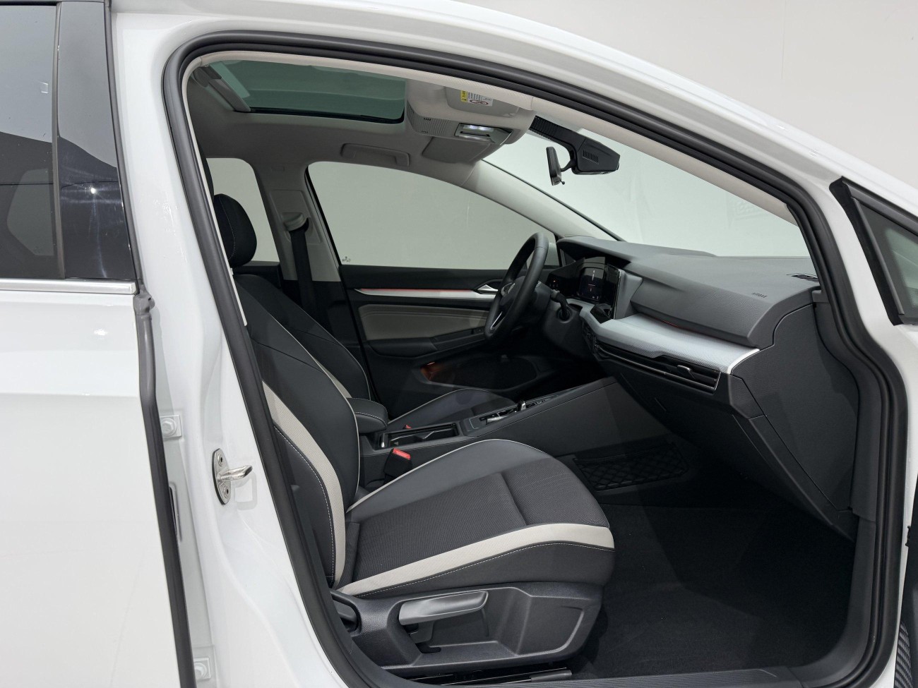 Volkswagen Golf 2025