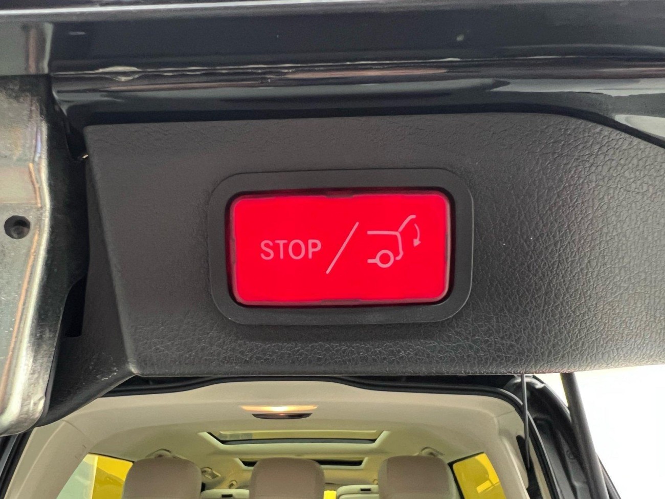 Mercedes-Benz V 2022