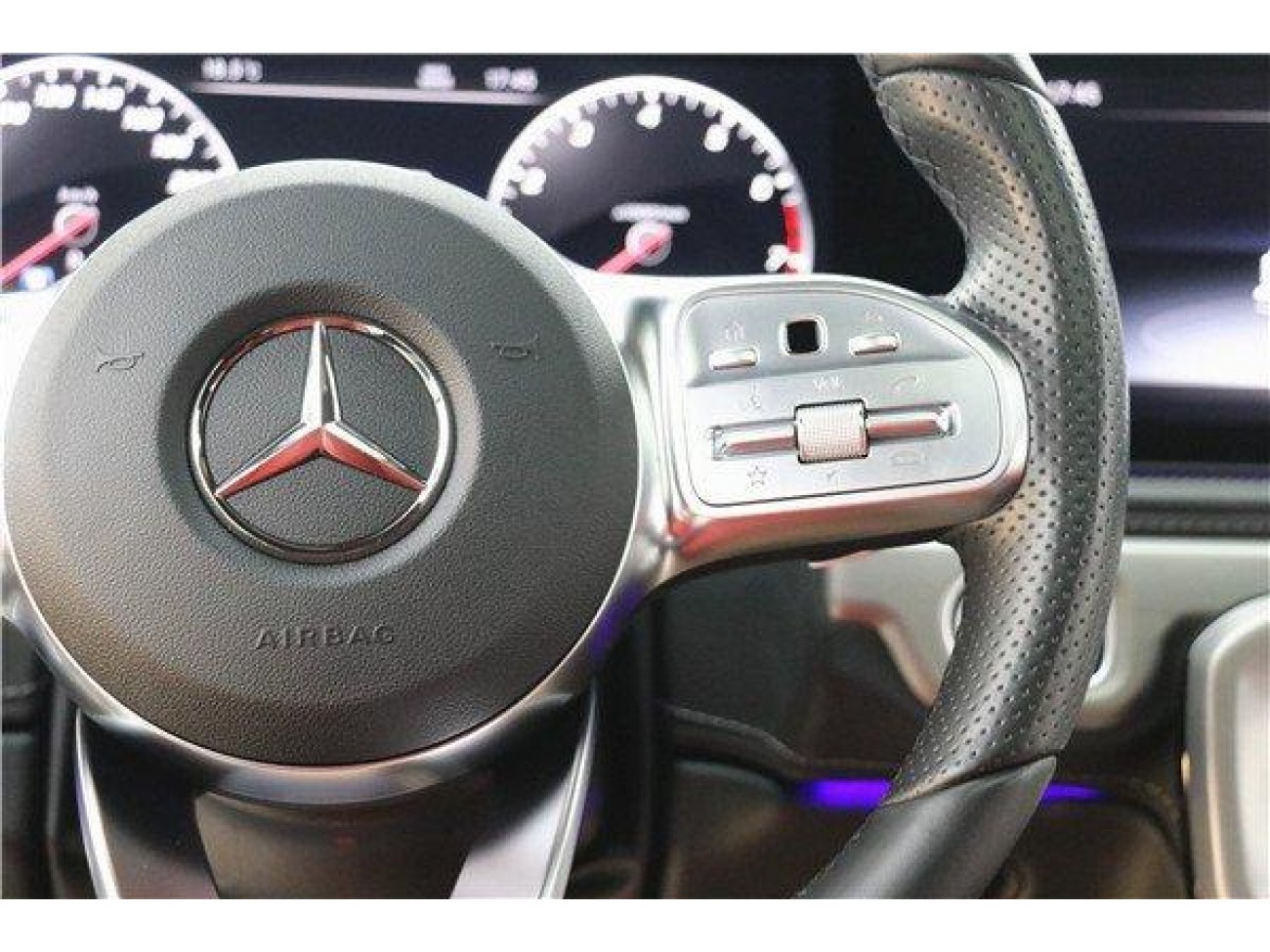 Mercedes-Benz G 500 2023