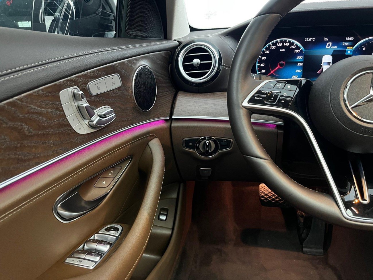 Mercedes-Benz E 300 L 2023