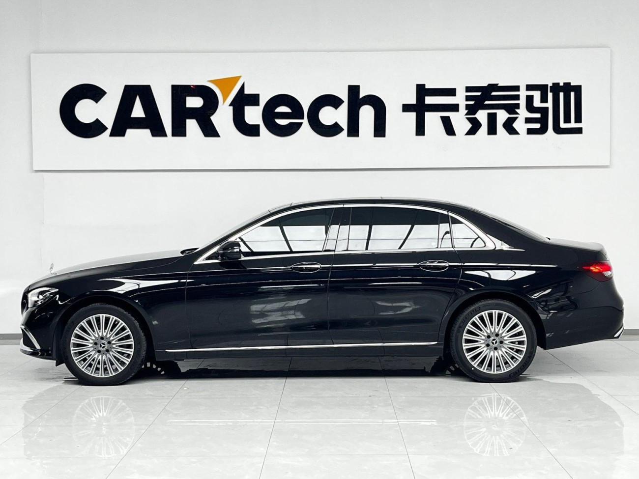 Mercedes-Benz E 300 L 2023