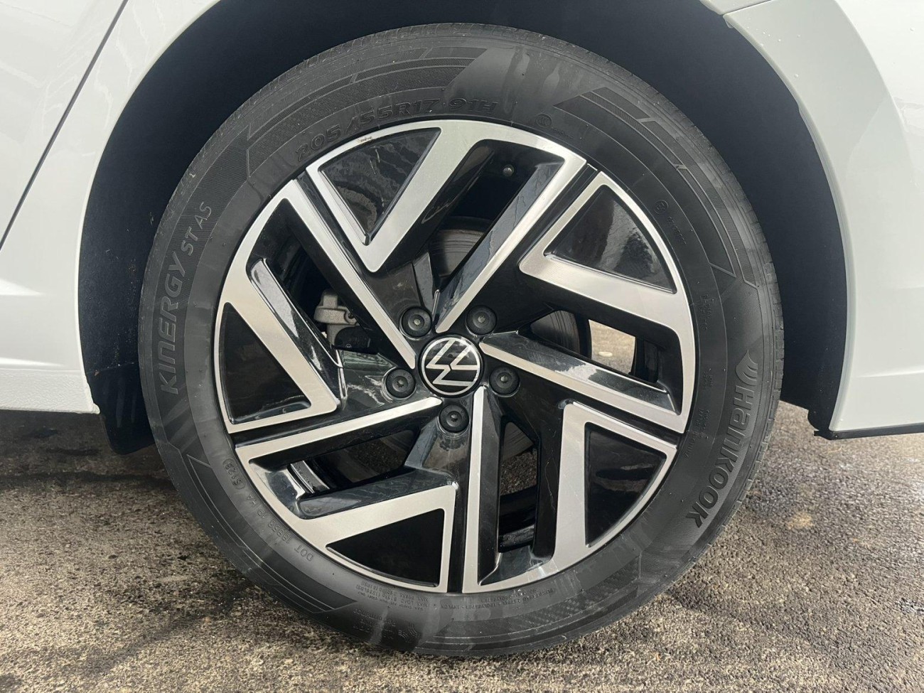Volkswagen Sagitar 2024