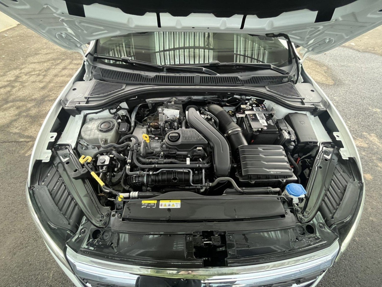 Volkswagen Sagitar 2024