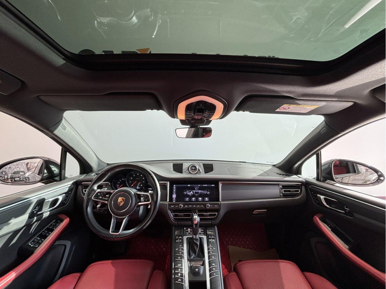 Porsche Macan 2021