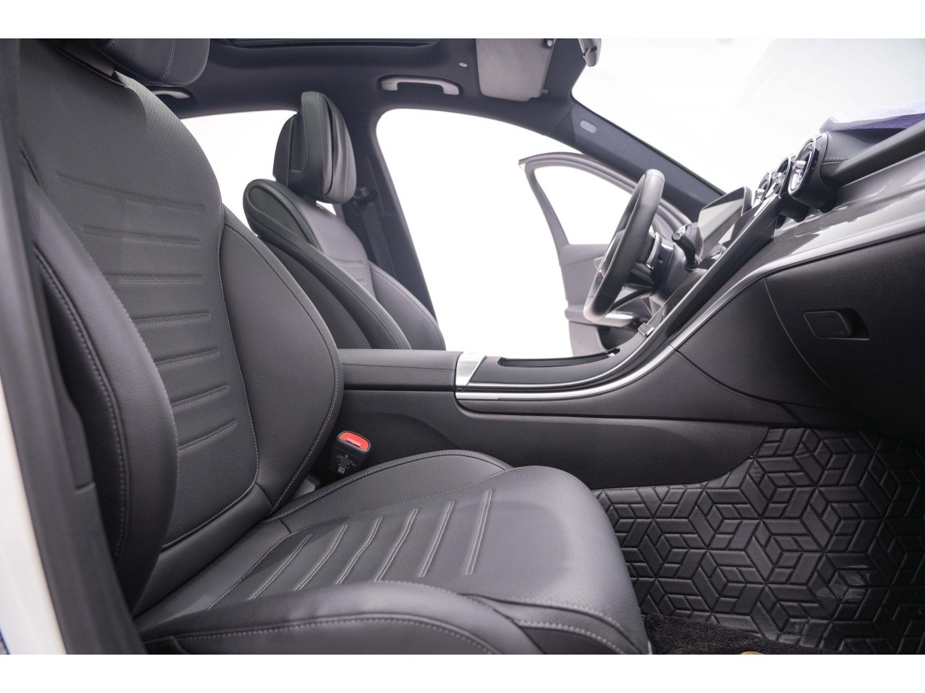 Mercedes-Benz C 260 L 2024