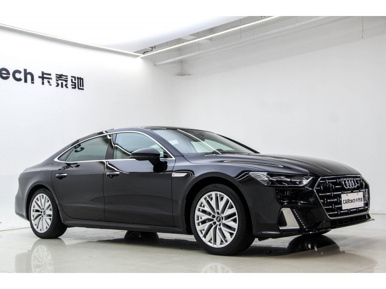 Audi A7L 45 TFSI 2024