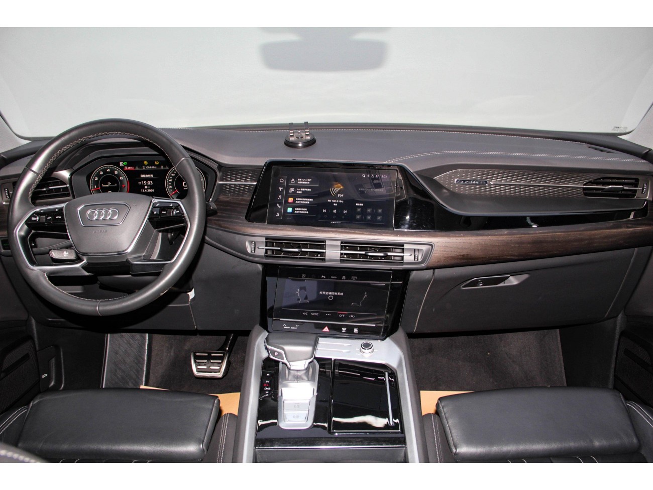 Audi Q6 40 TFSI 2024