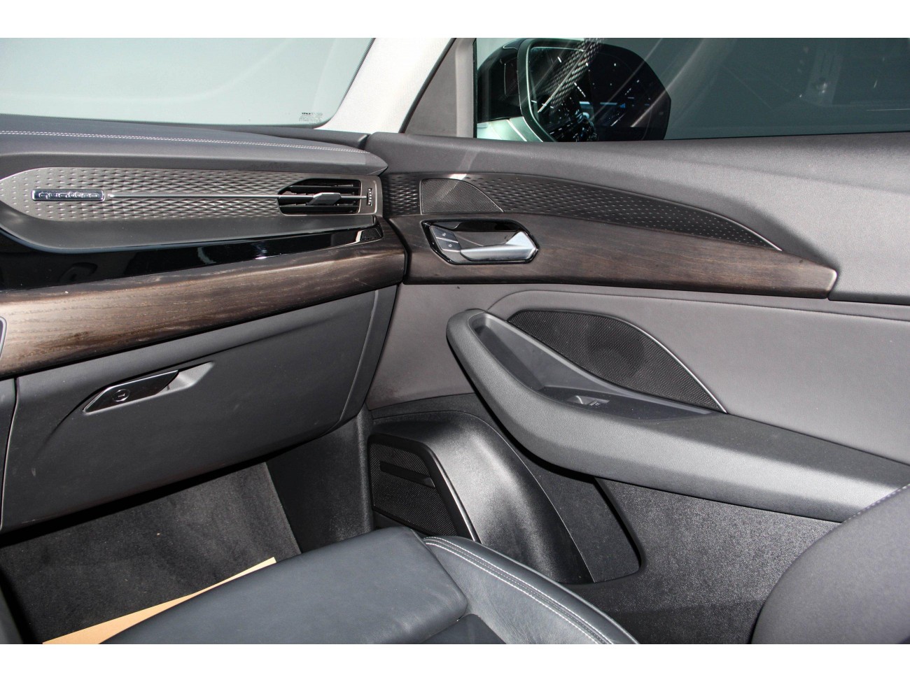 Audi Q6 40 TFSI 2024