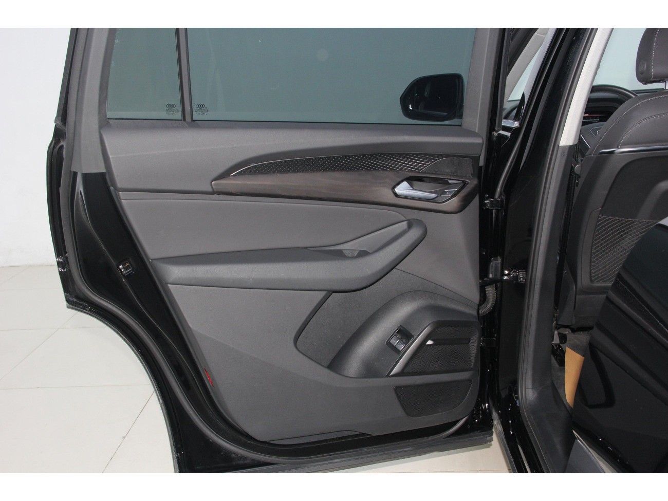 Audi Q6 40 TFSI 2024