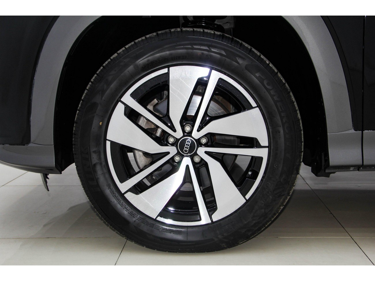 Audi Q6 40 TFSI 2024