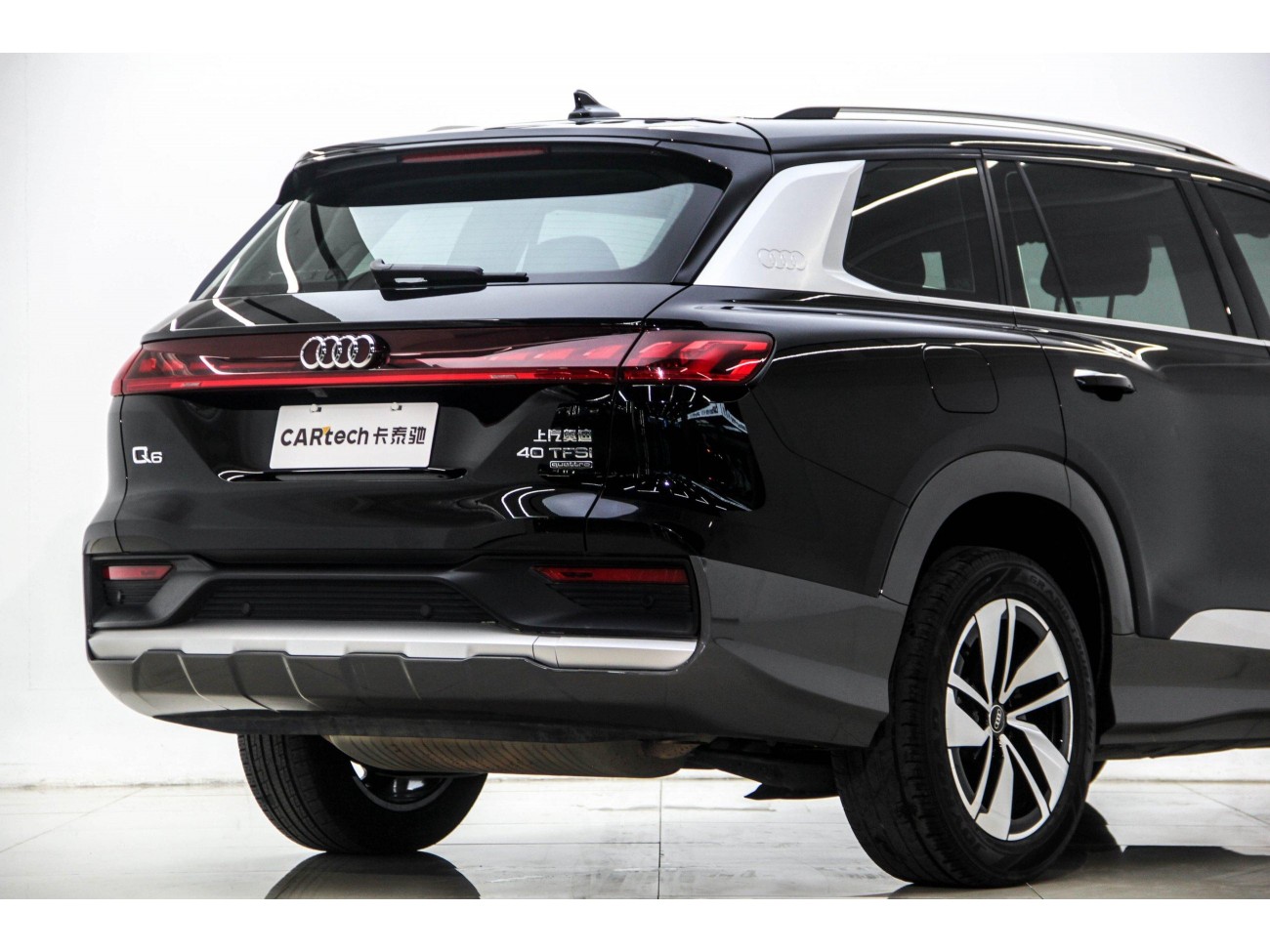 Audi Q6 40 TFSI 2024