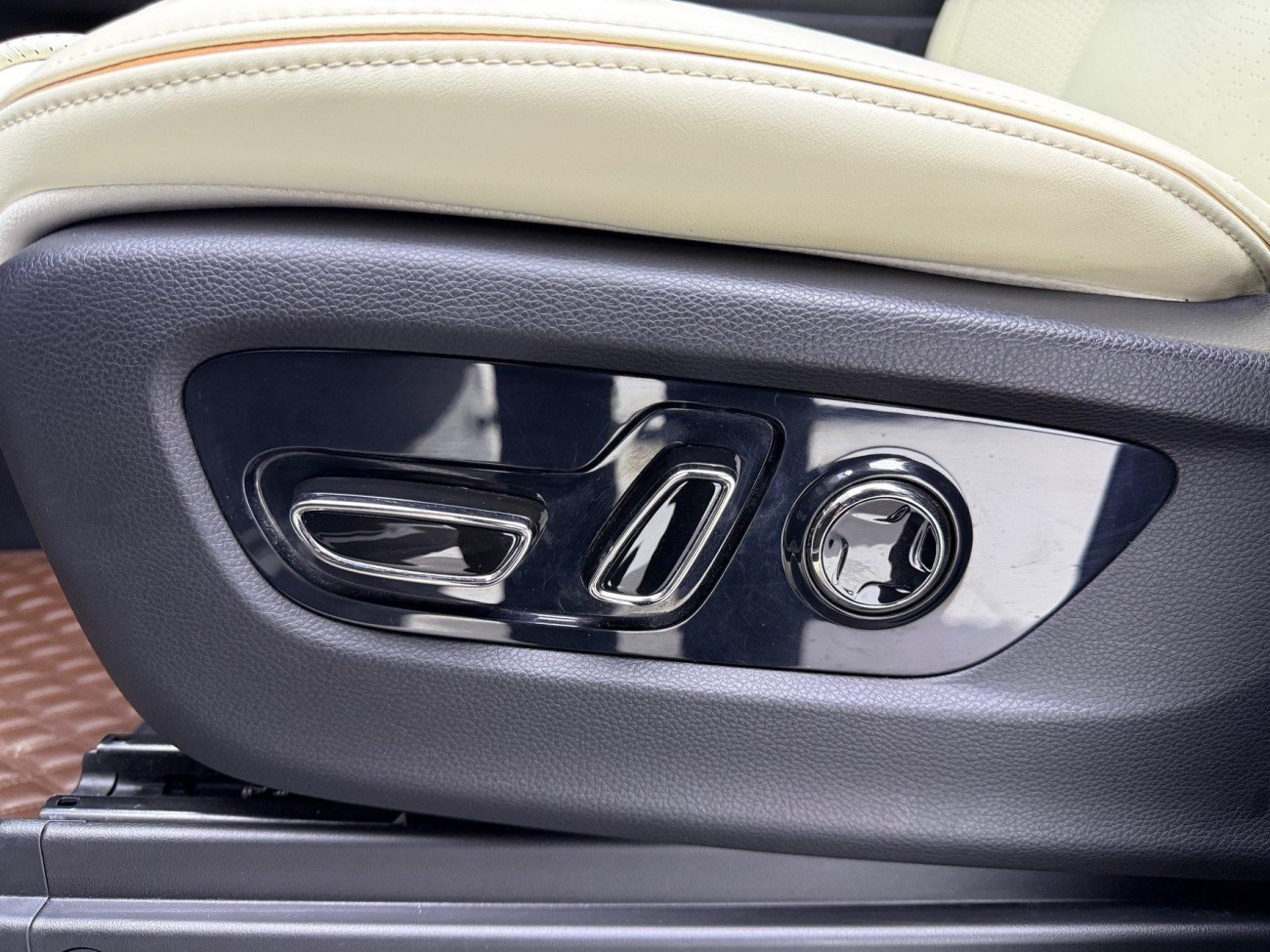 Trumpchi M8 2023
