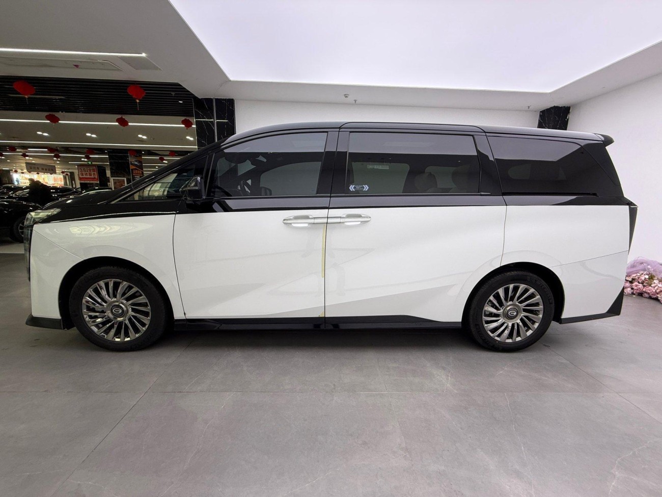 Trumpchi M8 2023