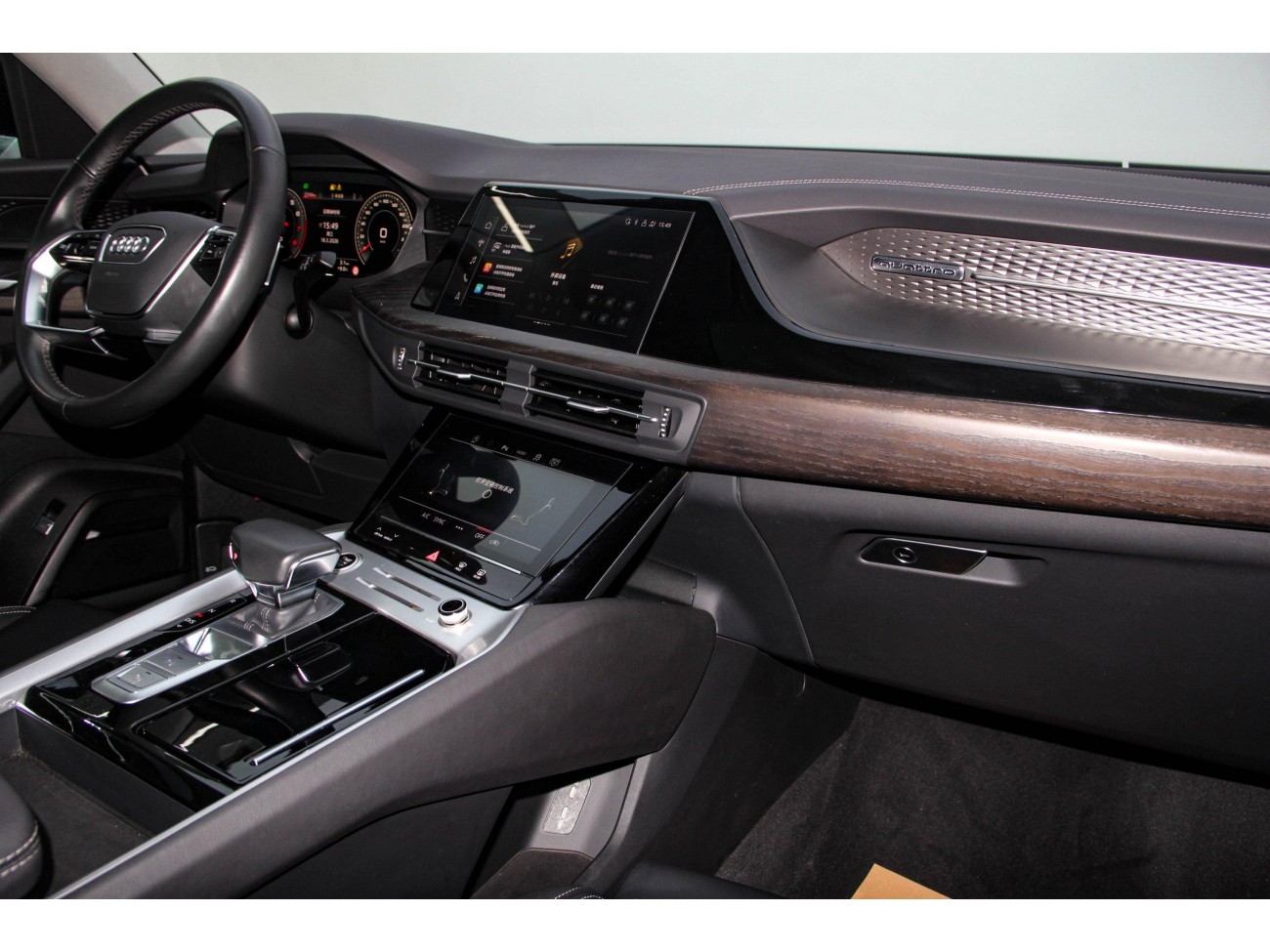 Audi Q6 40 TFSI 2024