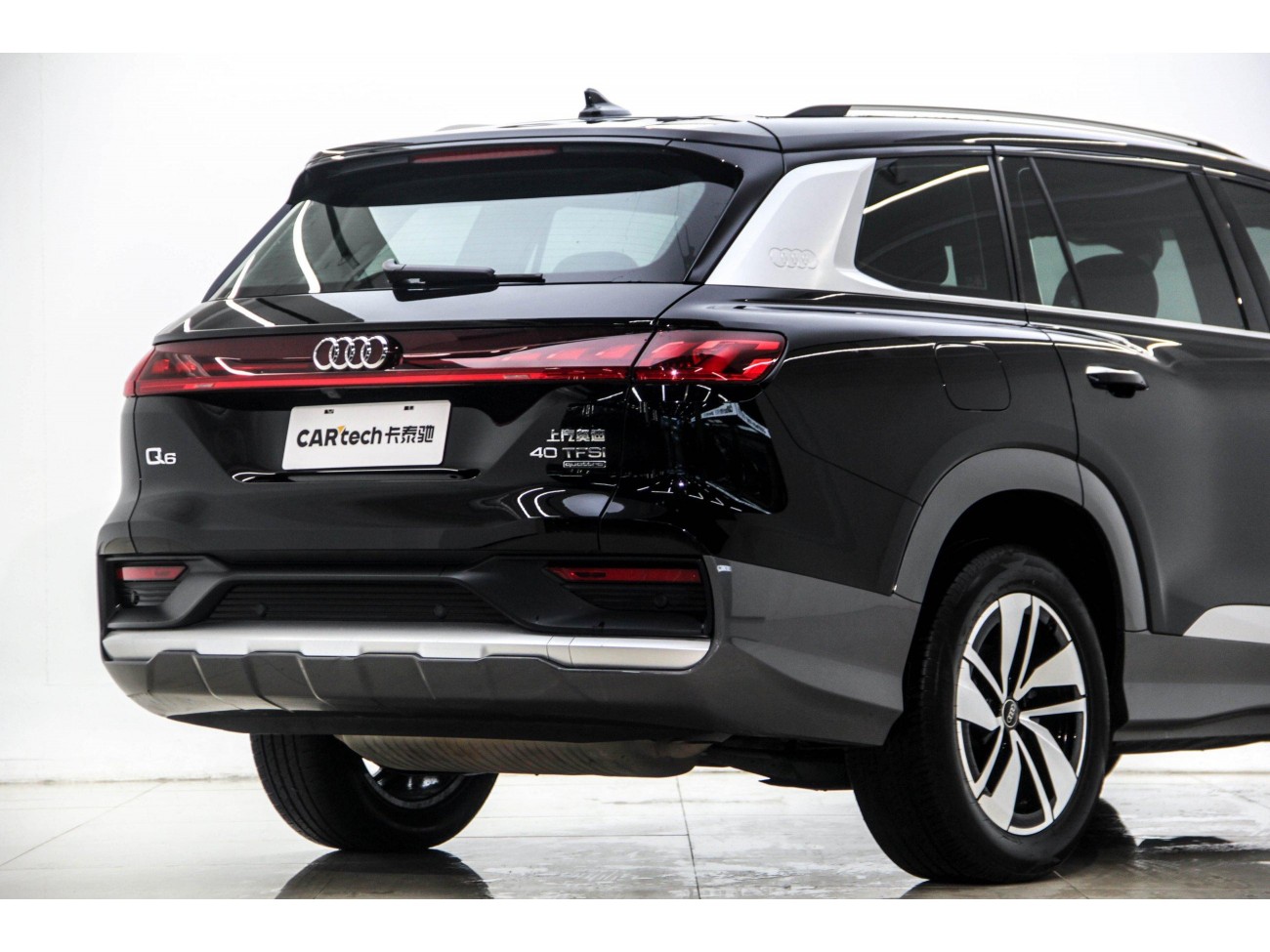 Audi Q6 40 TFSI 2024