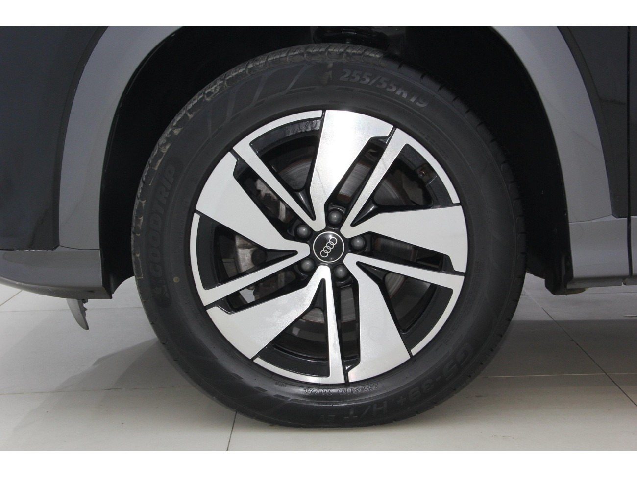 Audi Q6 40 TFSI 2024