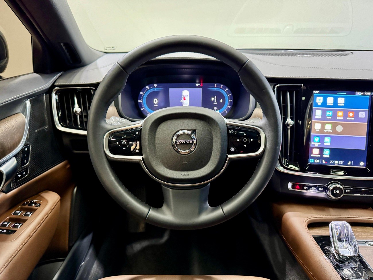 Volvo S90 2025