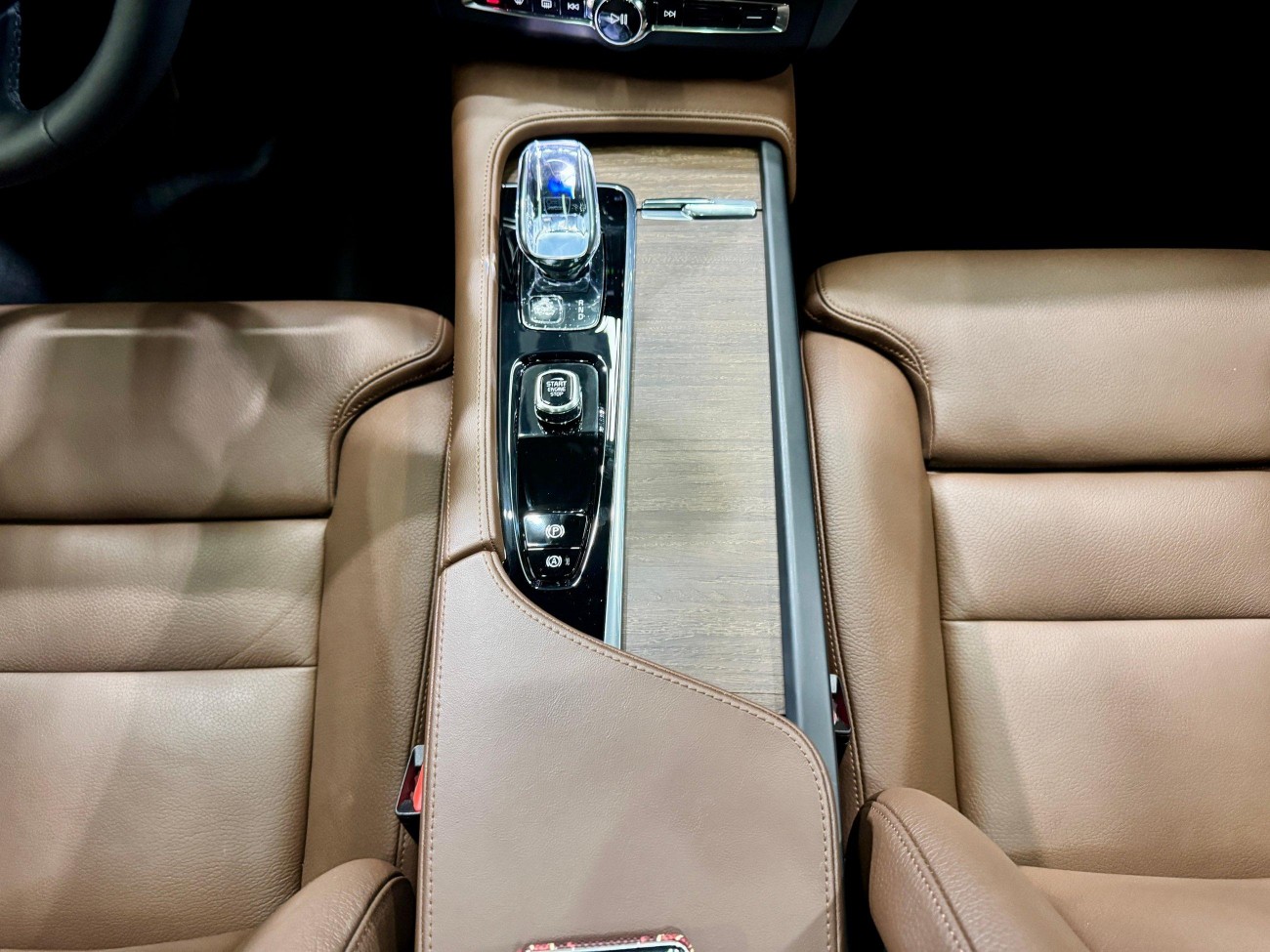 Volvo S90 2025