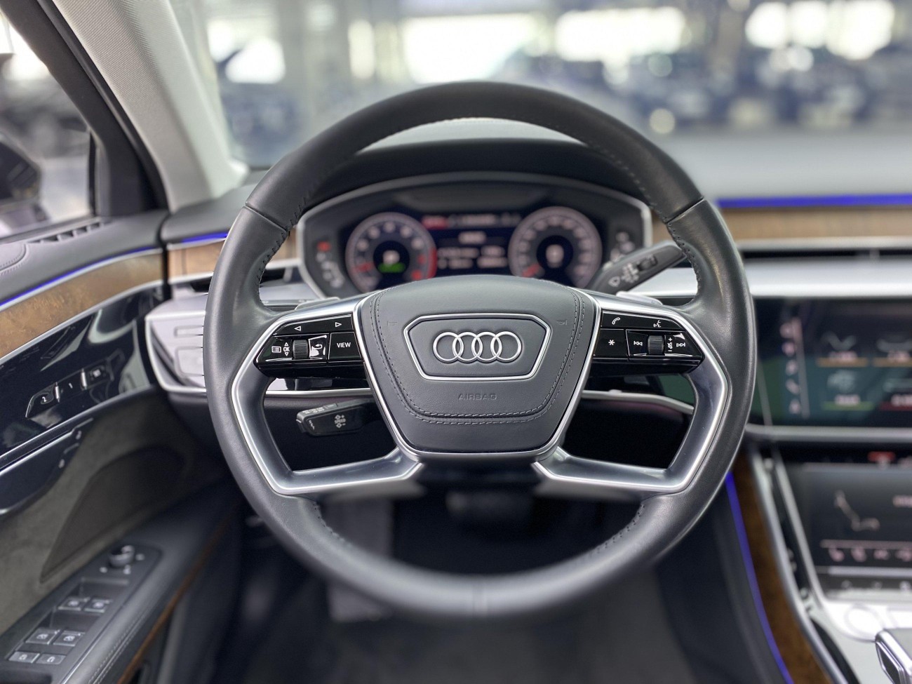 Audi A8L 55 TFSI 2020