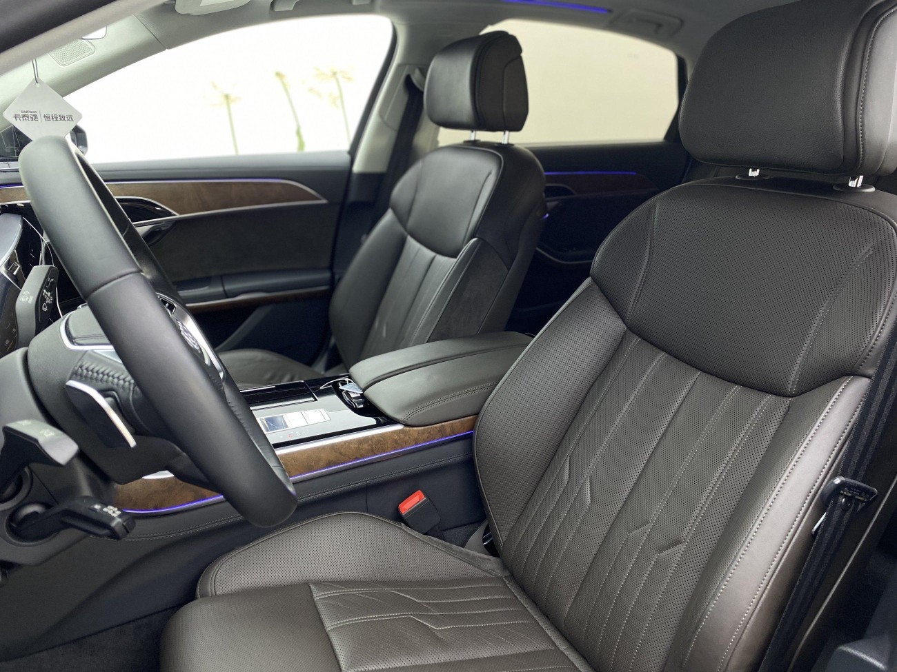 Audi A8L 55 TFSI 2020