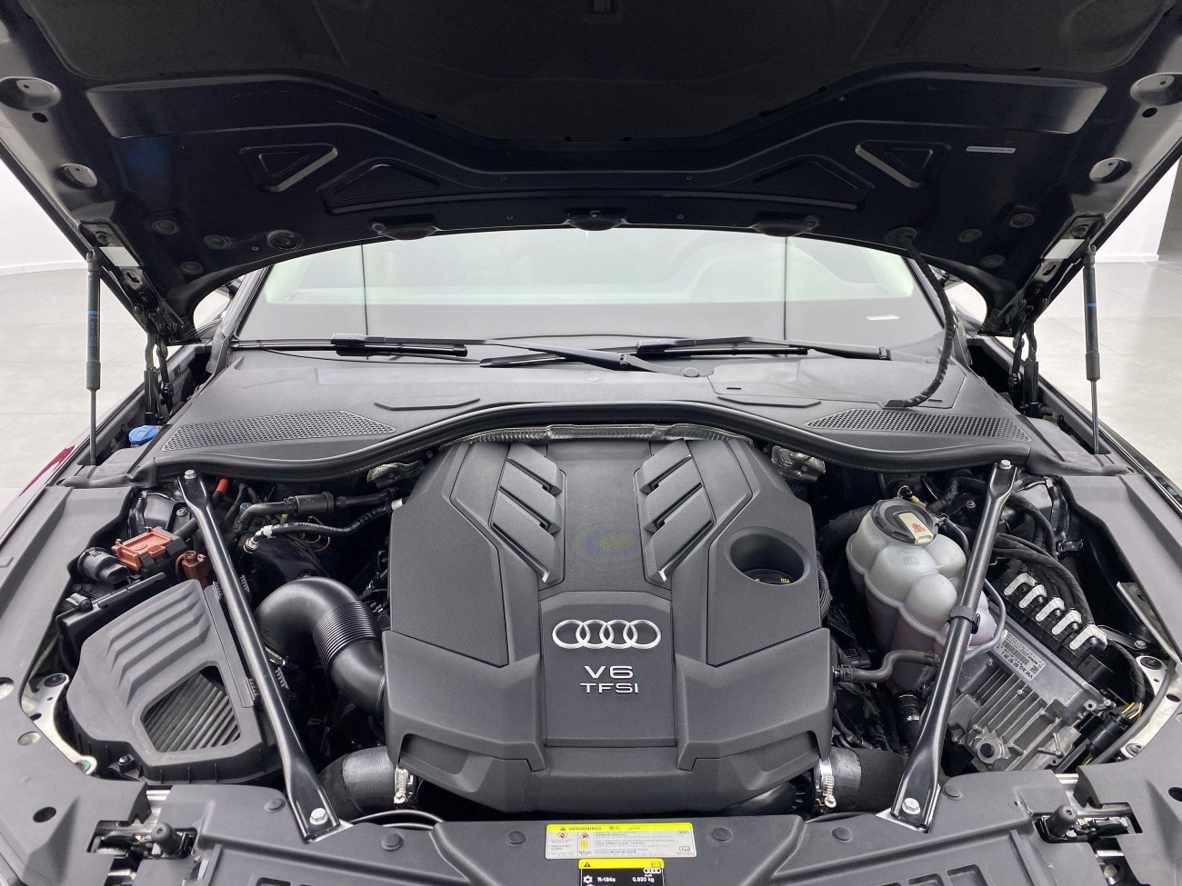 Audi A8L 55 TFSI 2020