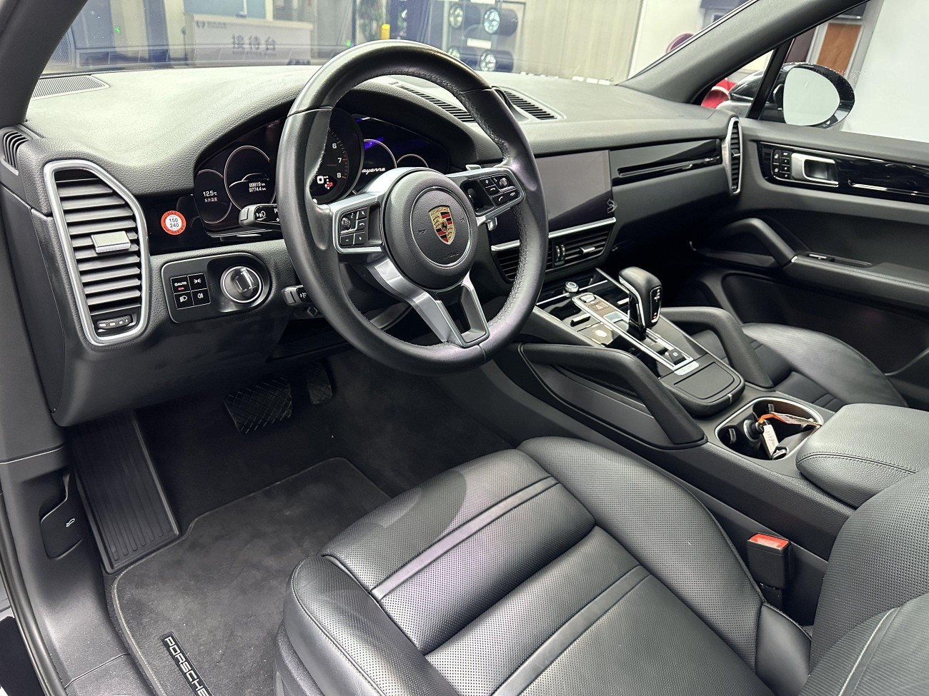 Porsche Cayenne 2020