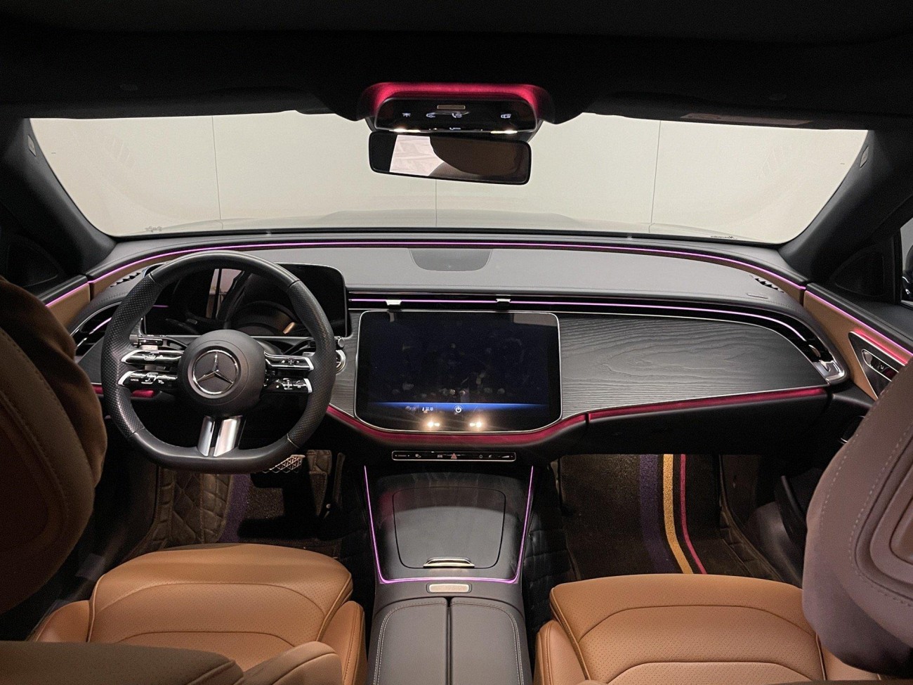 Mercedes-Benz E 300 L 2025