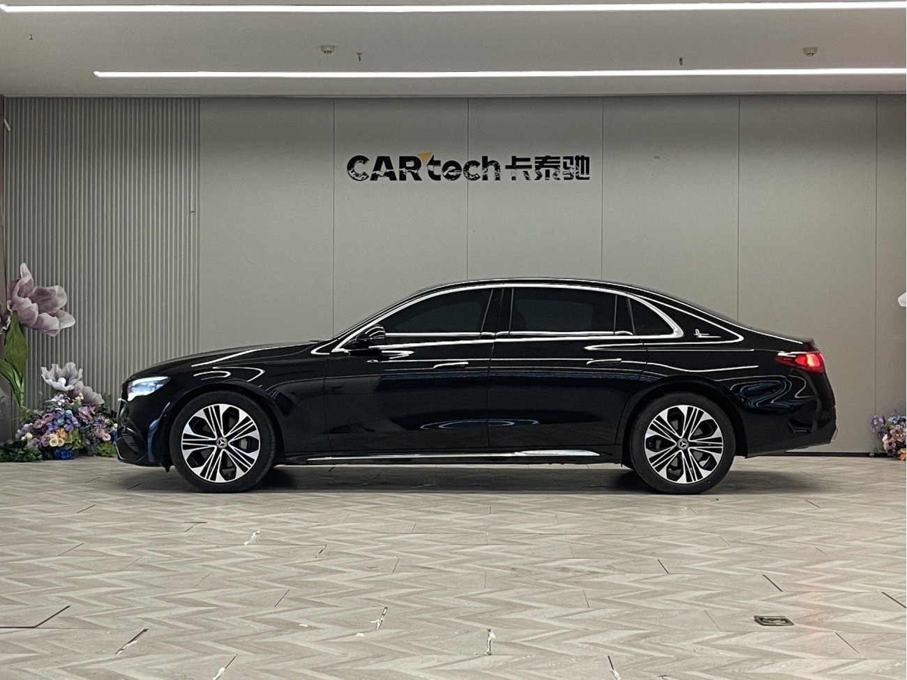 Mercedes-Benz E 300 L 2025