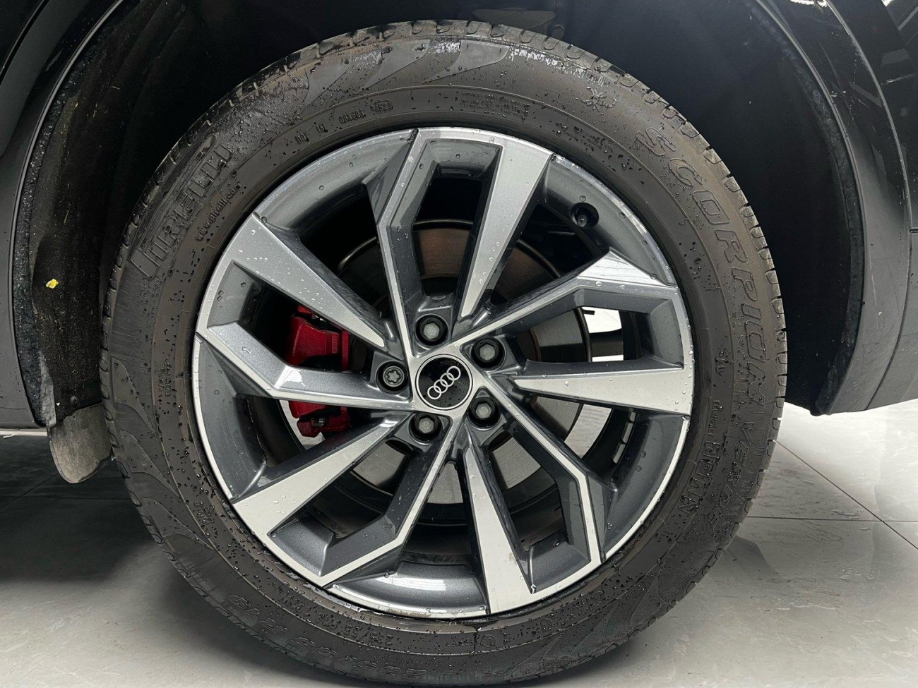 Audi Q5L 40 TFSI 2025