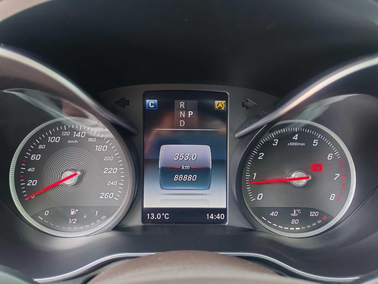 Mercedes-Benz GLC 260 L 2019