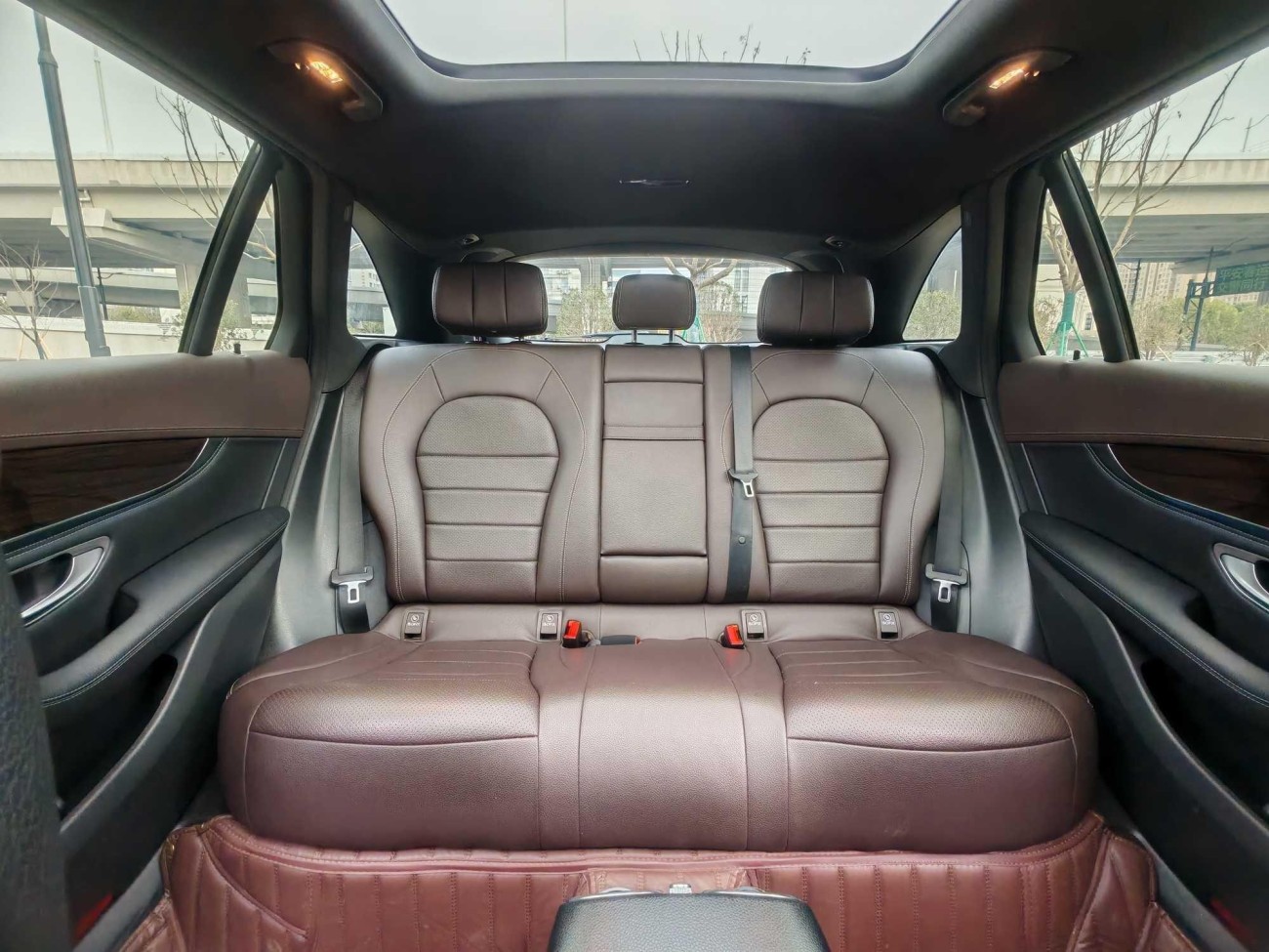 Mercedes-Benz GLC 260 L 2019