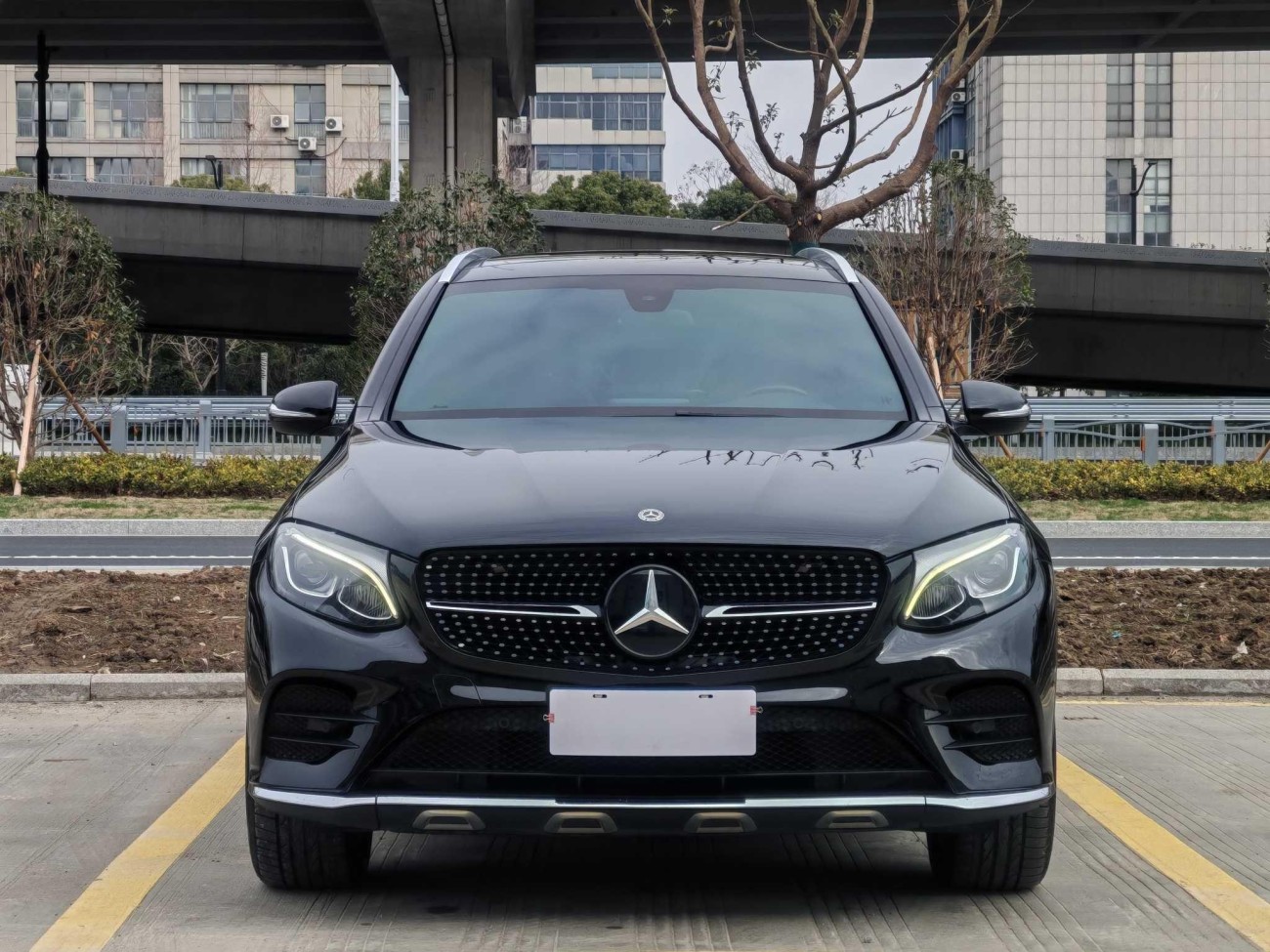 Mercedes-Benz GLC 260 L 2019
