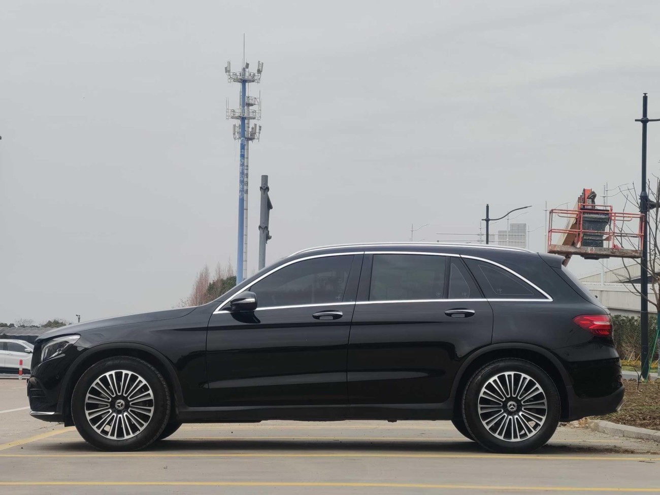 Mercedes-Benz GLC 260 L 2019