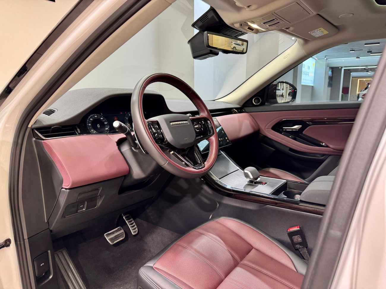 Land Rover Range Rover 2024