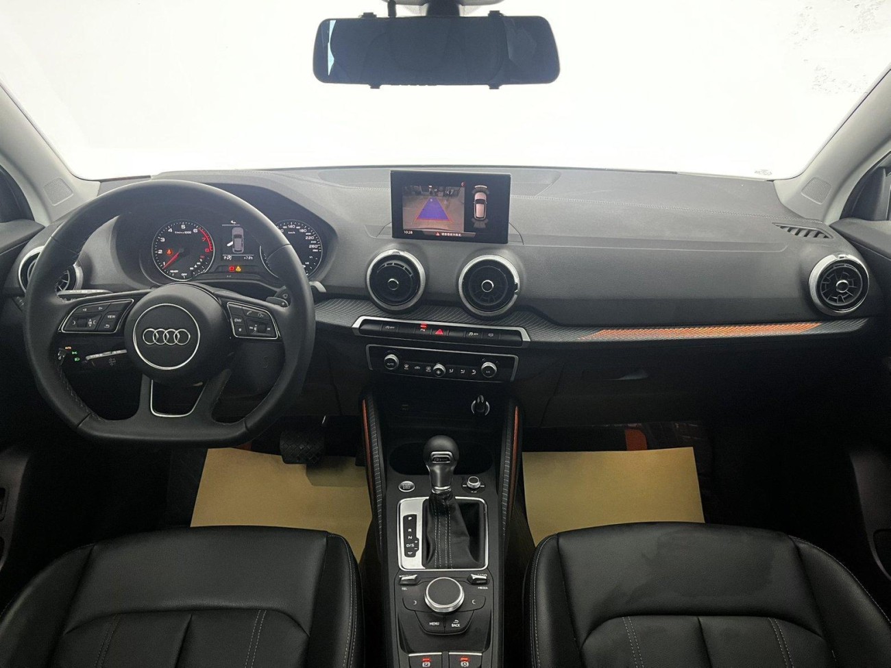 Audi Q2L 35 TFSI 2024