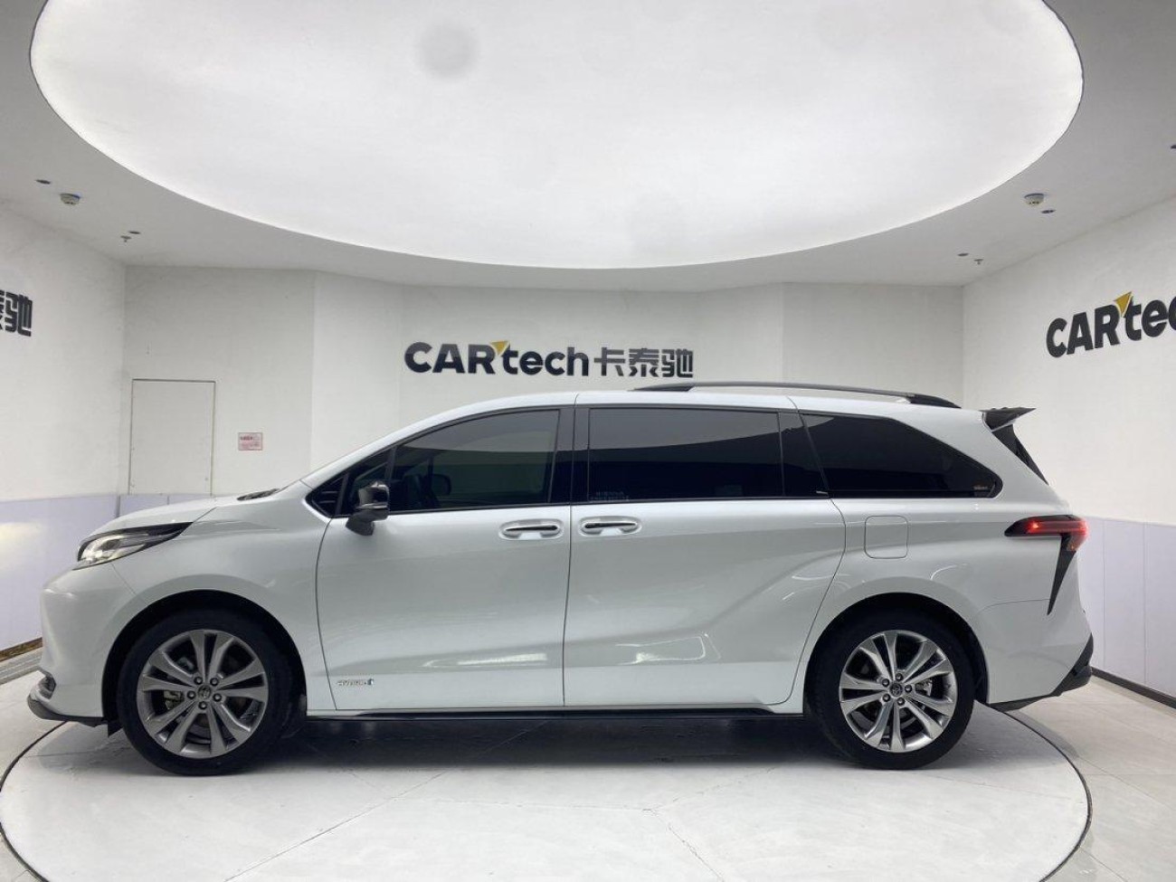 Toyota Sienna 2024