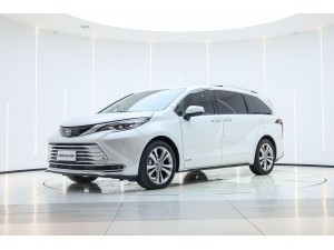 Toyota Sienna 2023