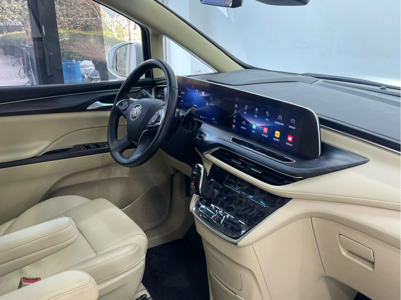 Buick GL8 2023