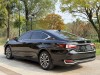 Lexus ES 200 2024