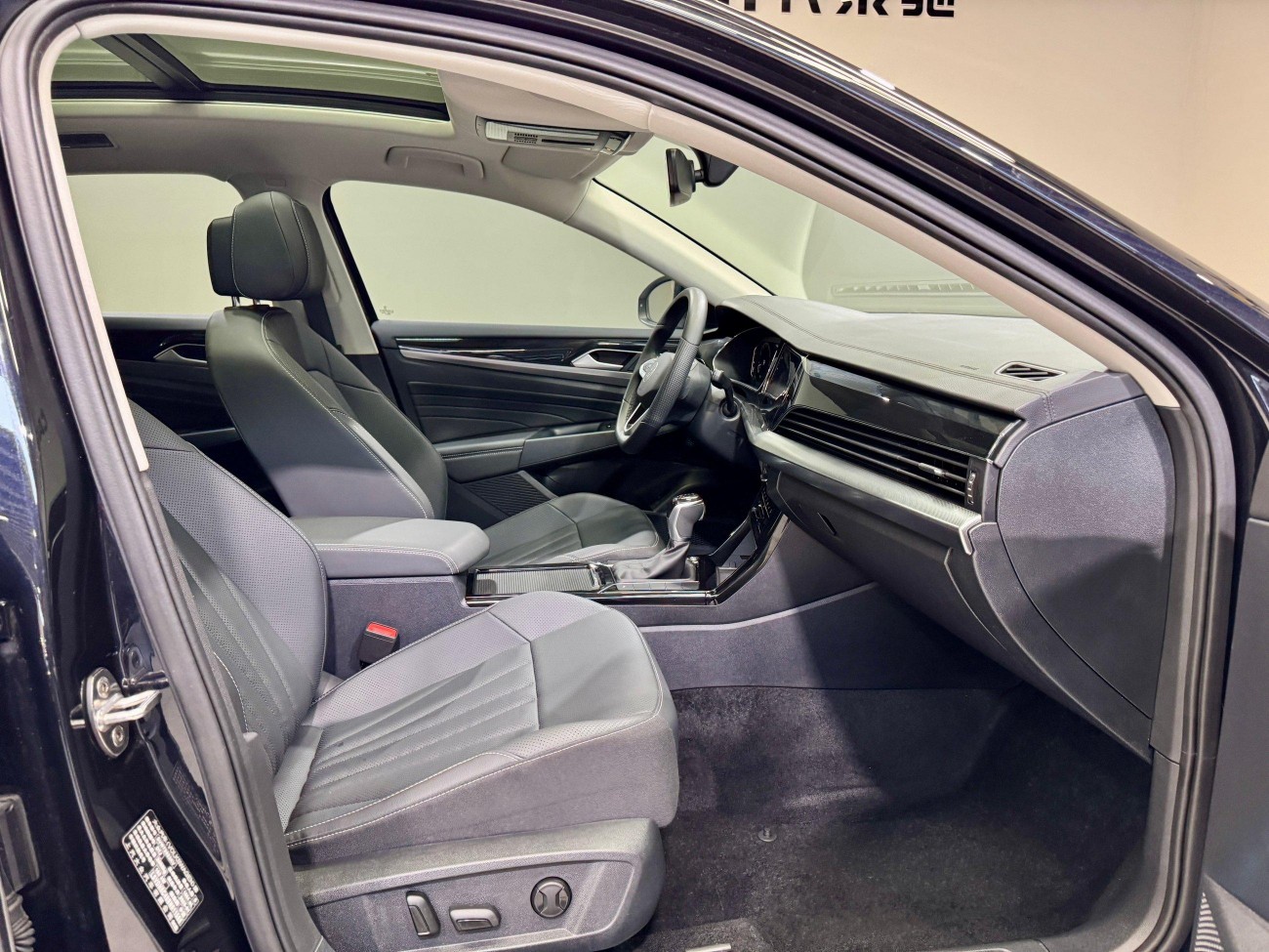Volkswagen Passat 2025